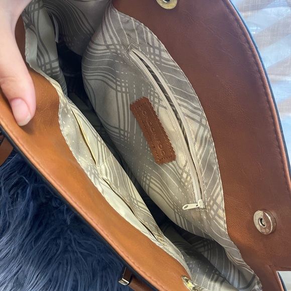 London Fog Purse - Picture 3 of 7